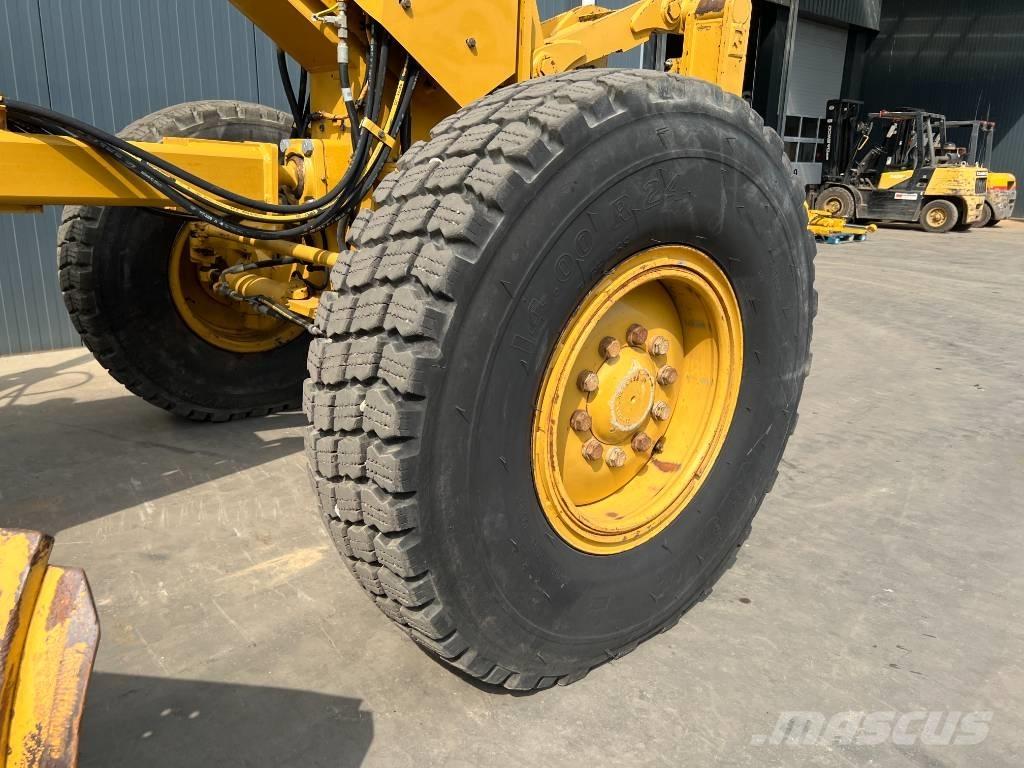 CAT 140M Grederji