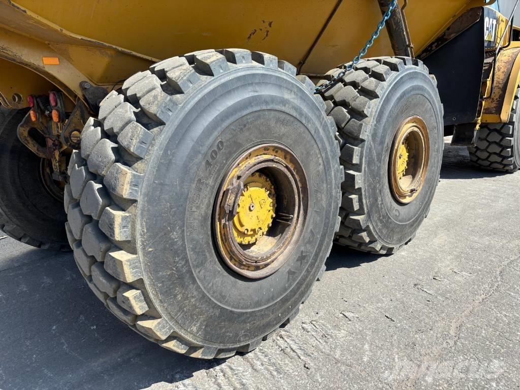 CAT 745 C Zglobni demperji