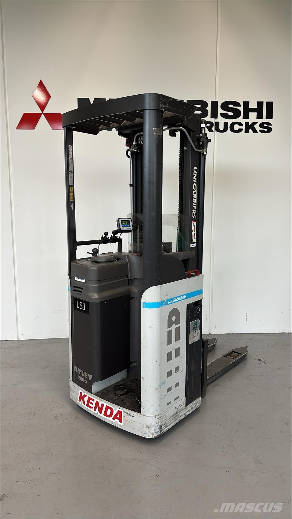 Atlet A160 Samopogonski ročni viličarji