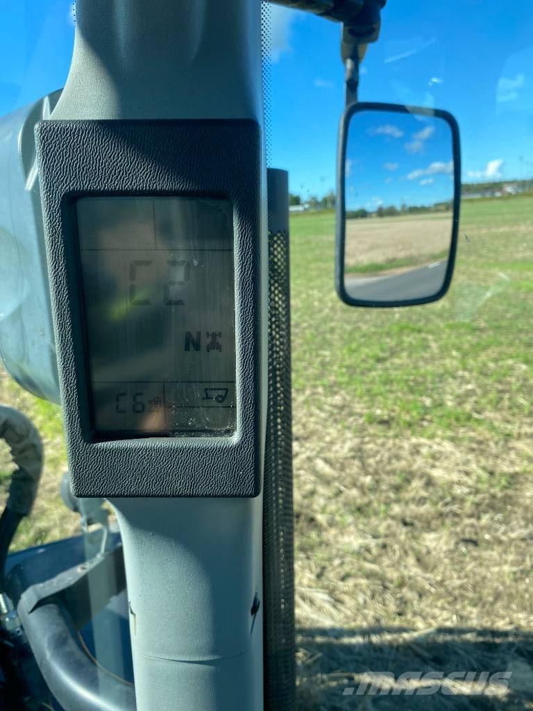 CLAAS Arion 620 Traktorji