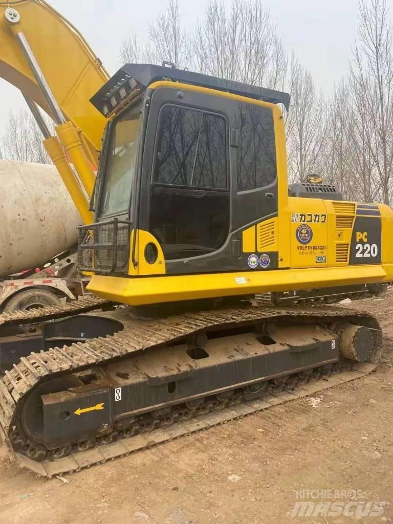 Komatsu pc220-8 Bagri goseničarji