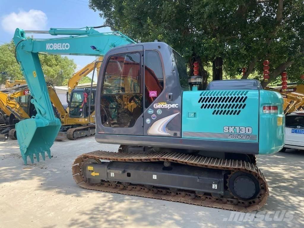 Kobelco SK130-8 Midi bagri 7t – 12t