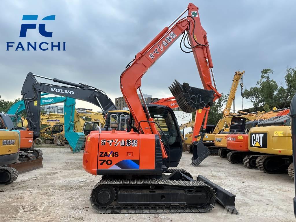 Hitachi ZX 70 Midi bagri 7t – 12t