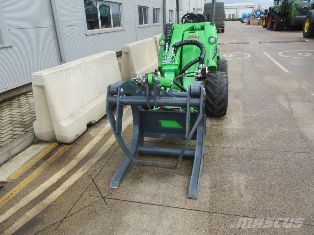 Avant A415691 Teleskopski viličarji