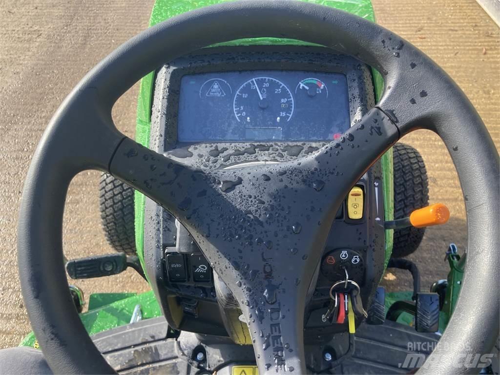 John Deere 1026R Manjši traktorji