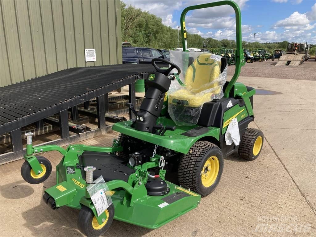 John Deere 1550 Vrtni traktor kosilnice