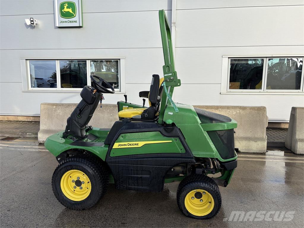 John Deere 1570 Vrtni traktor kosilnice