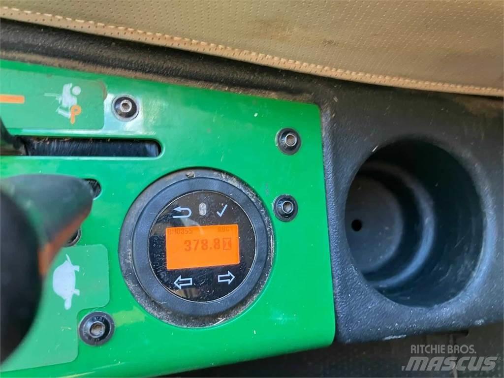 John Deere 1585 Vrtni traktor kosilnice