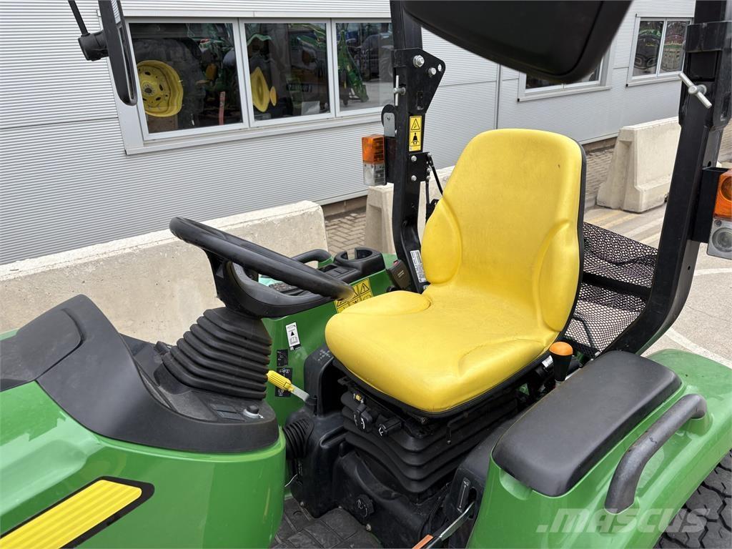 John Deere 3039R Manjši traktorji