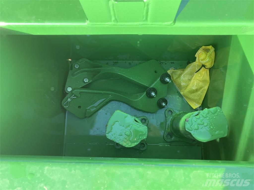John Deere 320R Manjši traktorji