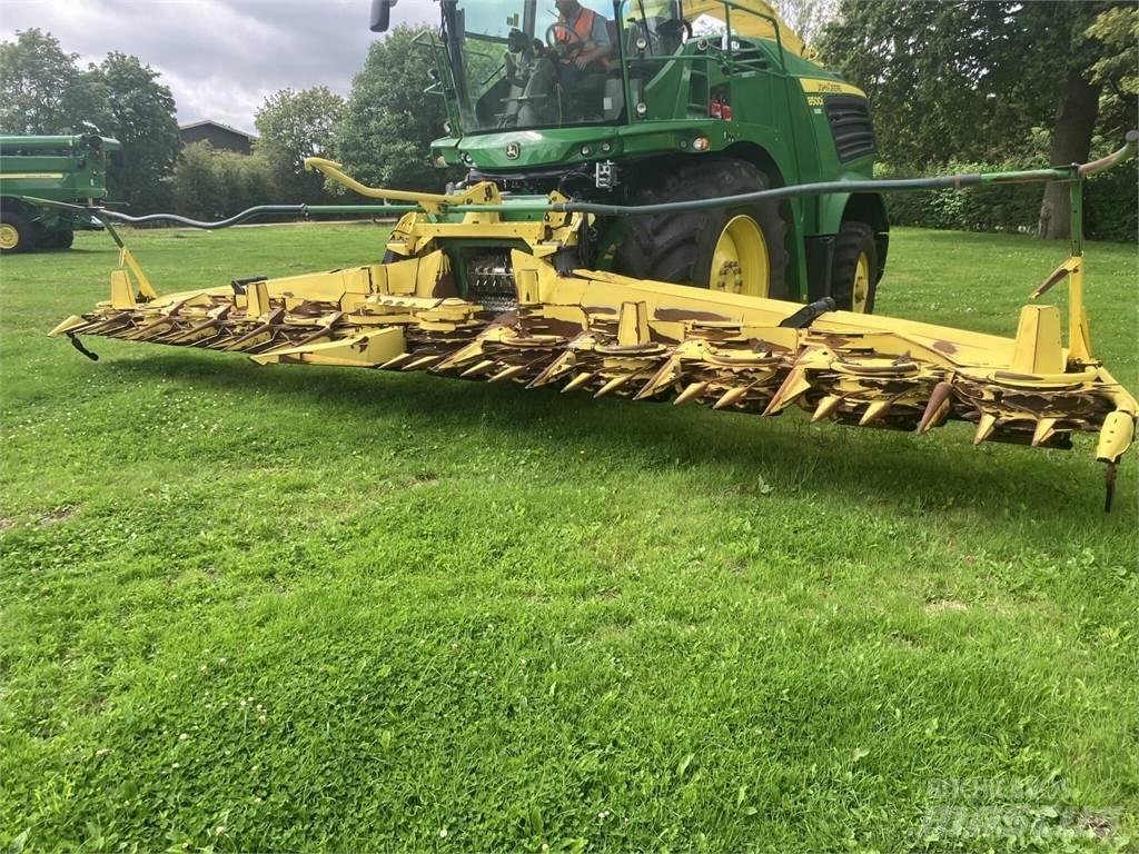 John Deere 390 Plus Stroji za krmo na lastni pogon