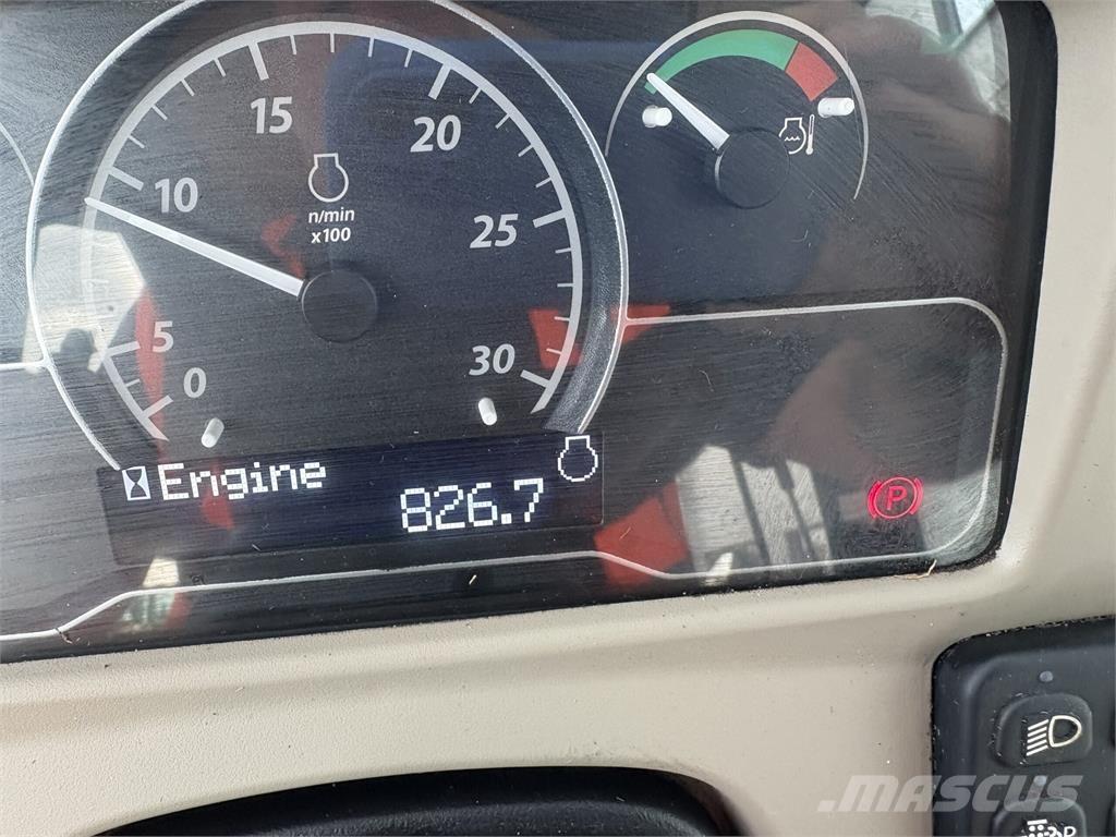 John Deere 4066R Manjši traktorji