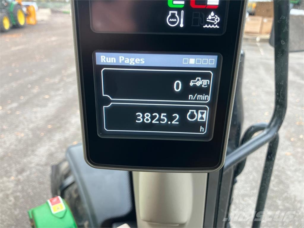 John Deere 6110M Traktorji