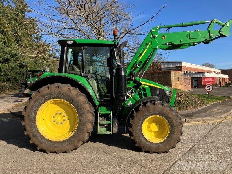 John Deere 6110M Traktorji