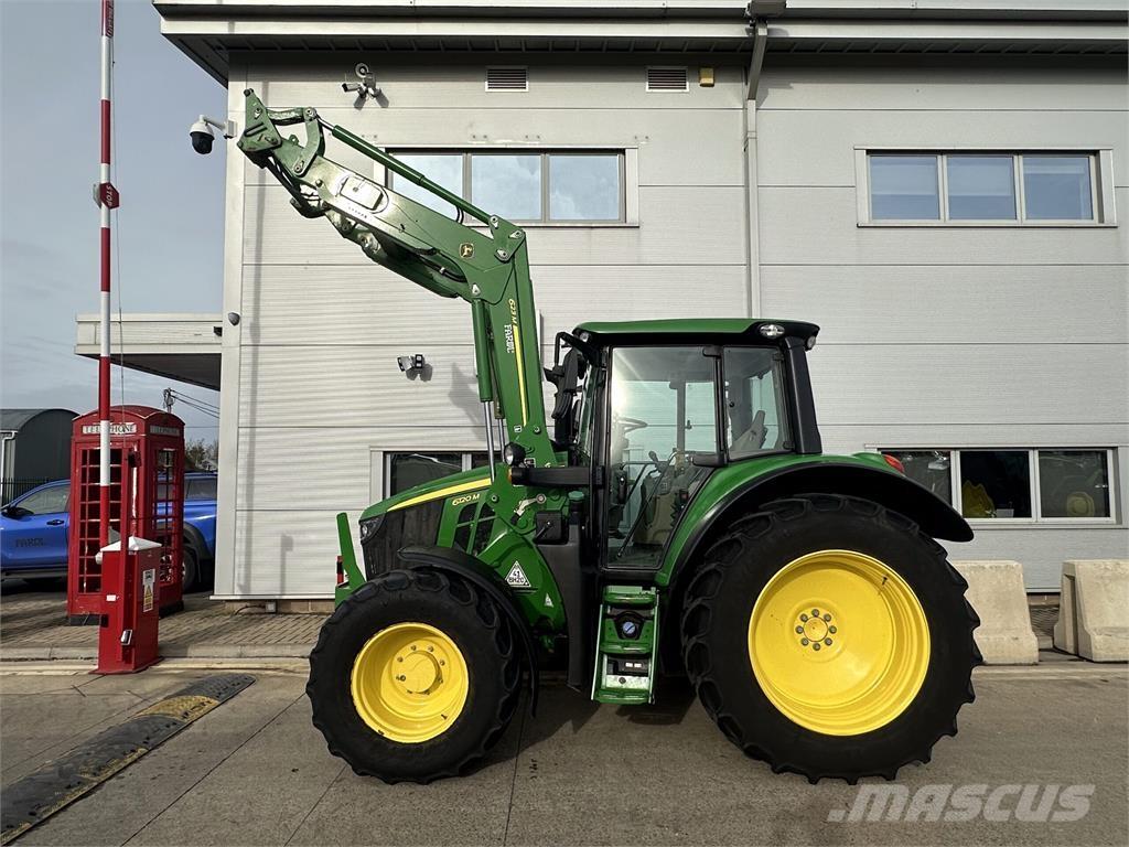 John Deere 6120M Traktorji