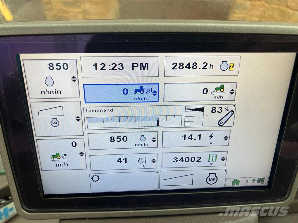 John Deere 6125R Traktorji