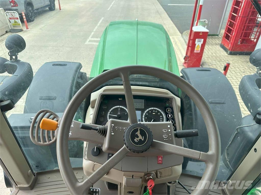 John Deere 6155M Traktorji
