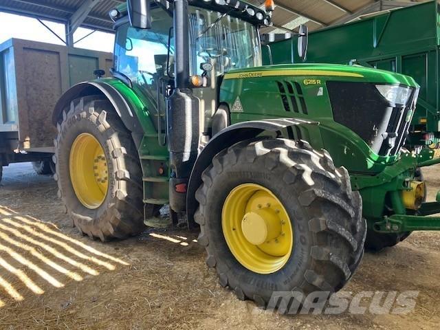 John Deere 6215R Traktorji