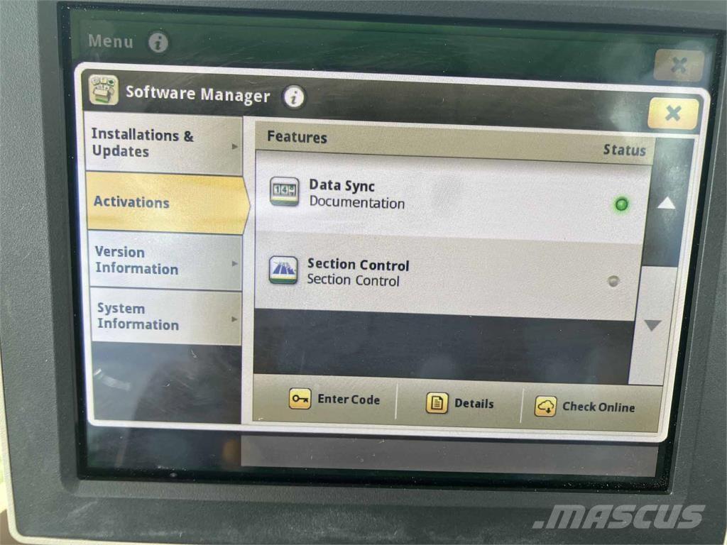 John Deere 6215R Traktorji