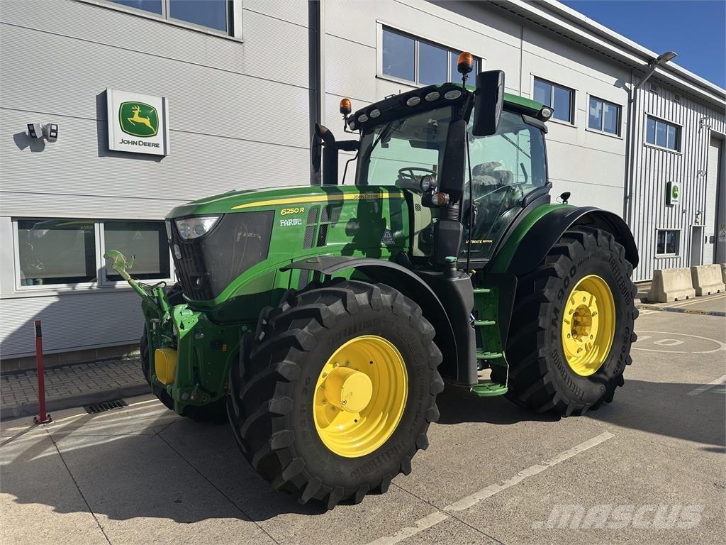 John Deere 6250R Traktorji