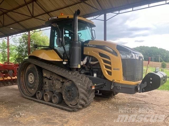 John Deere 6R 215 Traktorji