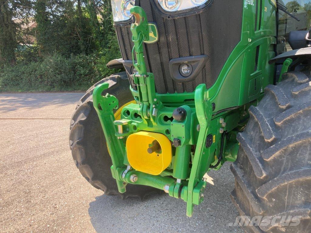John Deere 6R 215 Traktorji