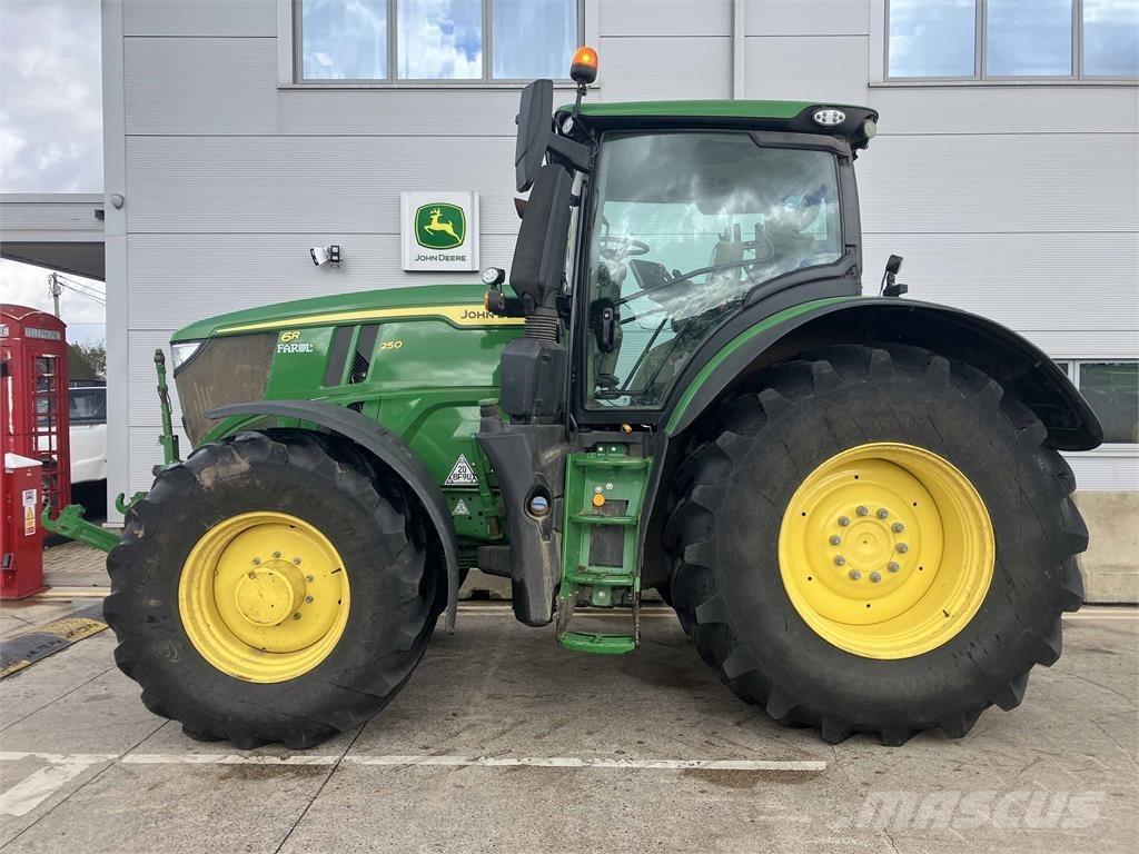 John Deere 6R 250 Traktorji
