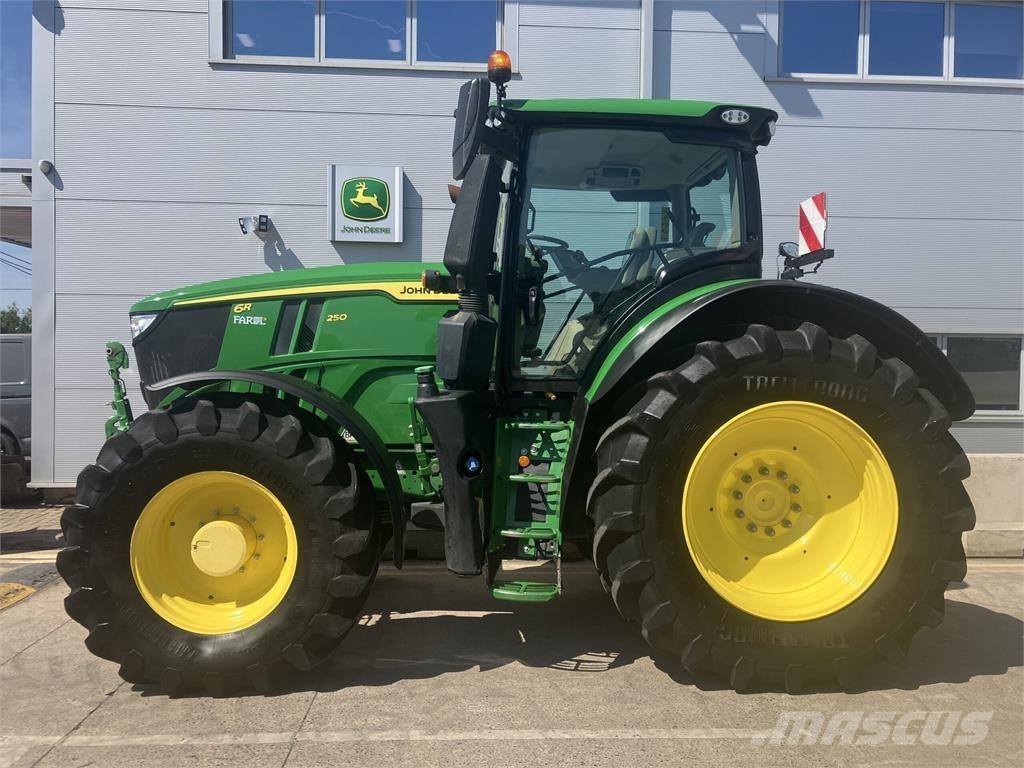 John Deere 6R 250 Traktorji