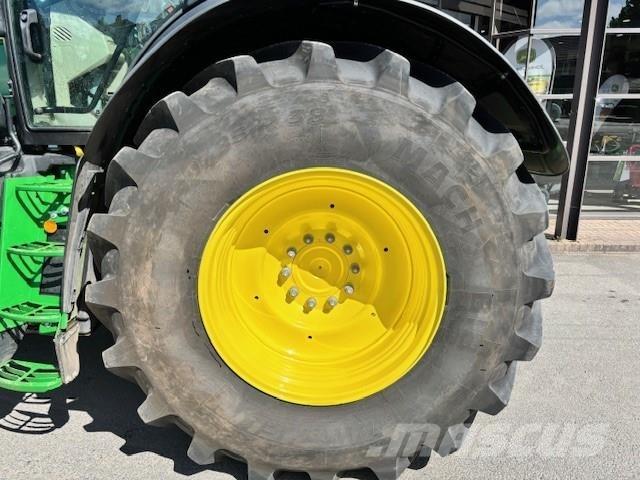 John Deere 6R 250 Traktorji