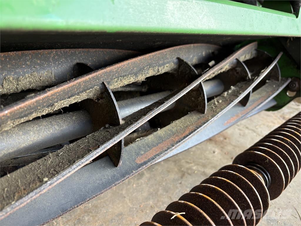 John Deere 7200A Motokultivator kosilnice