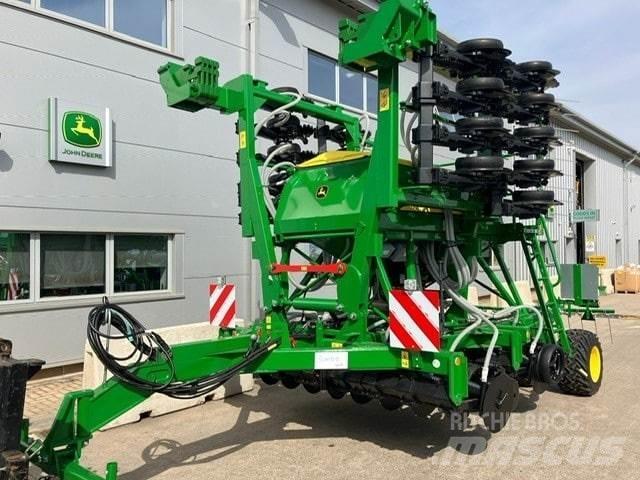 John Deere 750A Sejalnice