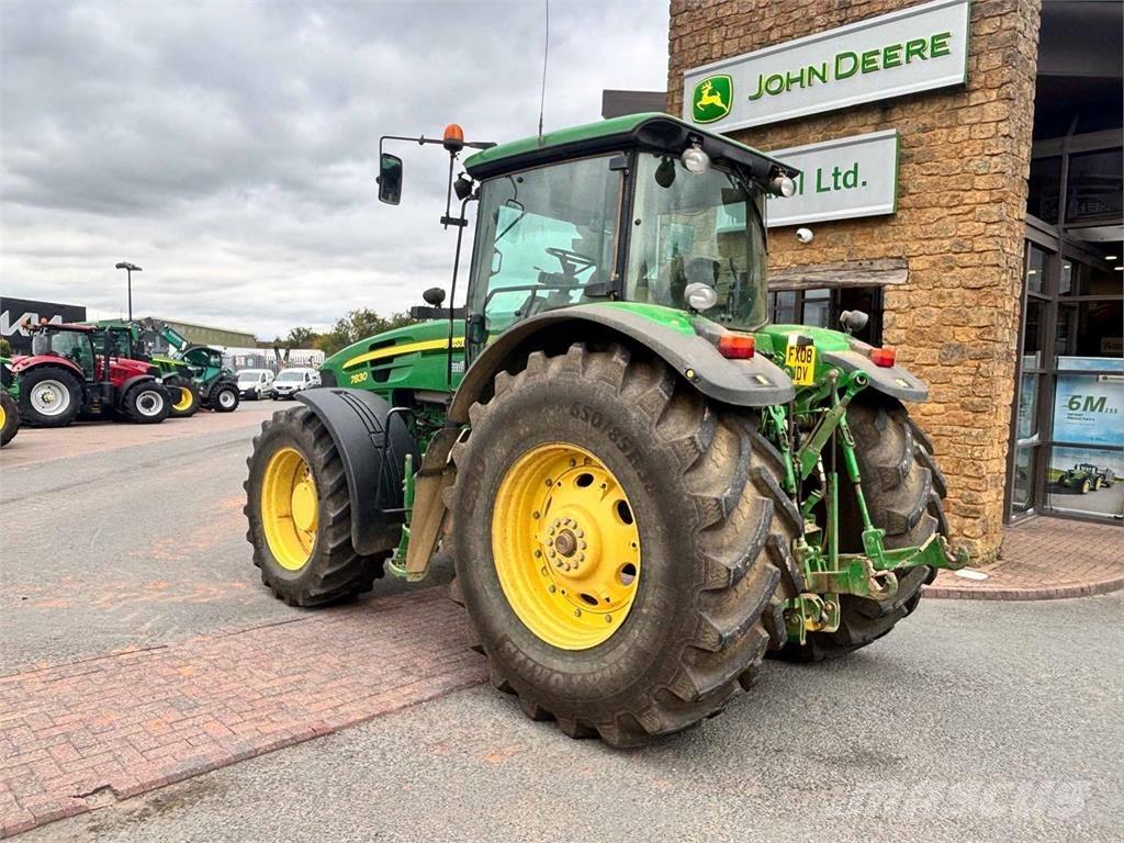 John Deere 7830 Traktorji