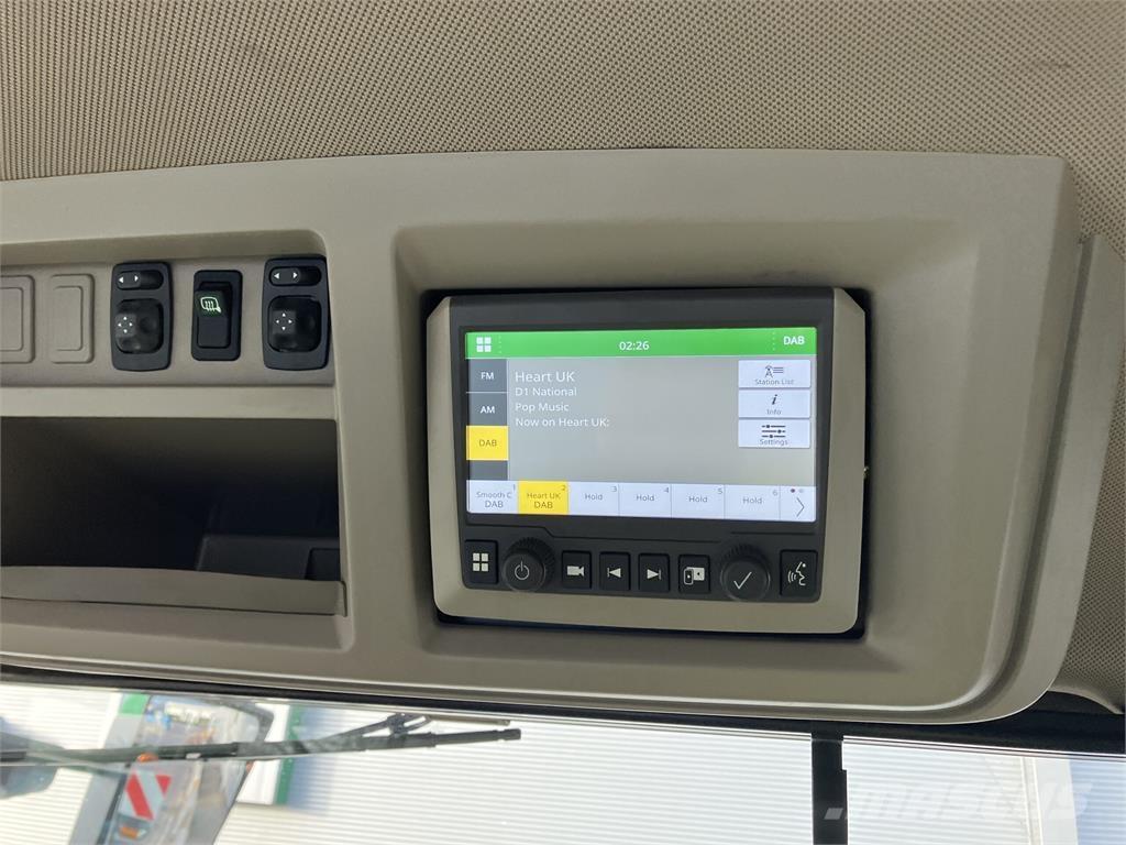 John Deere 7R 330 Traktorji