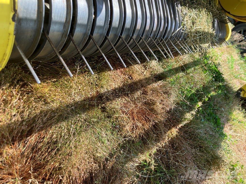 John Deere 8400i Stroji za krmo na lastni pogon