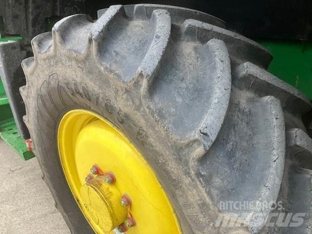 John Deere 8500i Stroji za krmo na lastni pogon