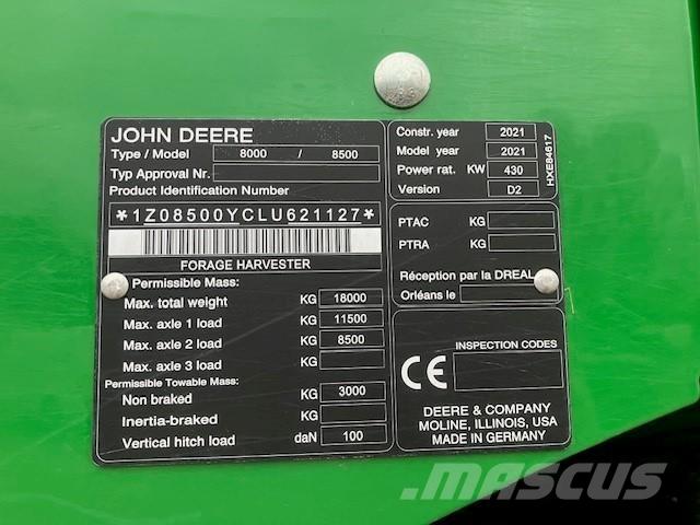 John Deere 8500i Stroji za krmo na lastni pogon
