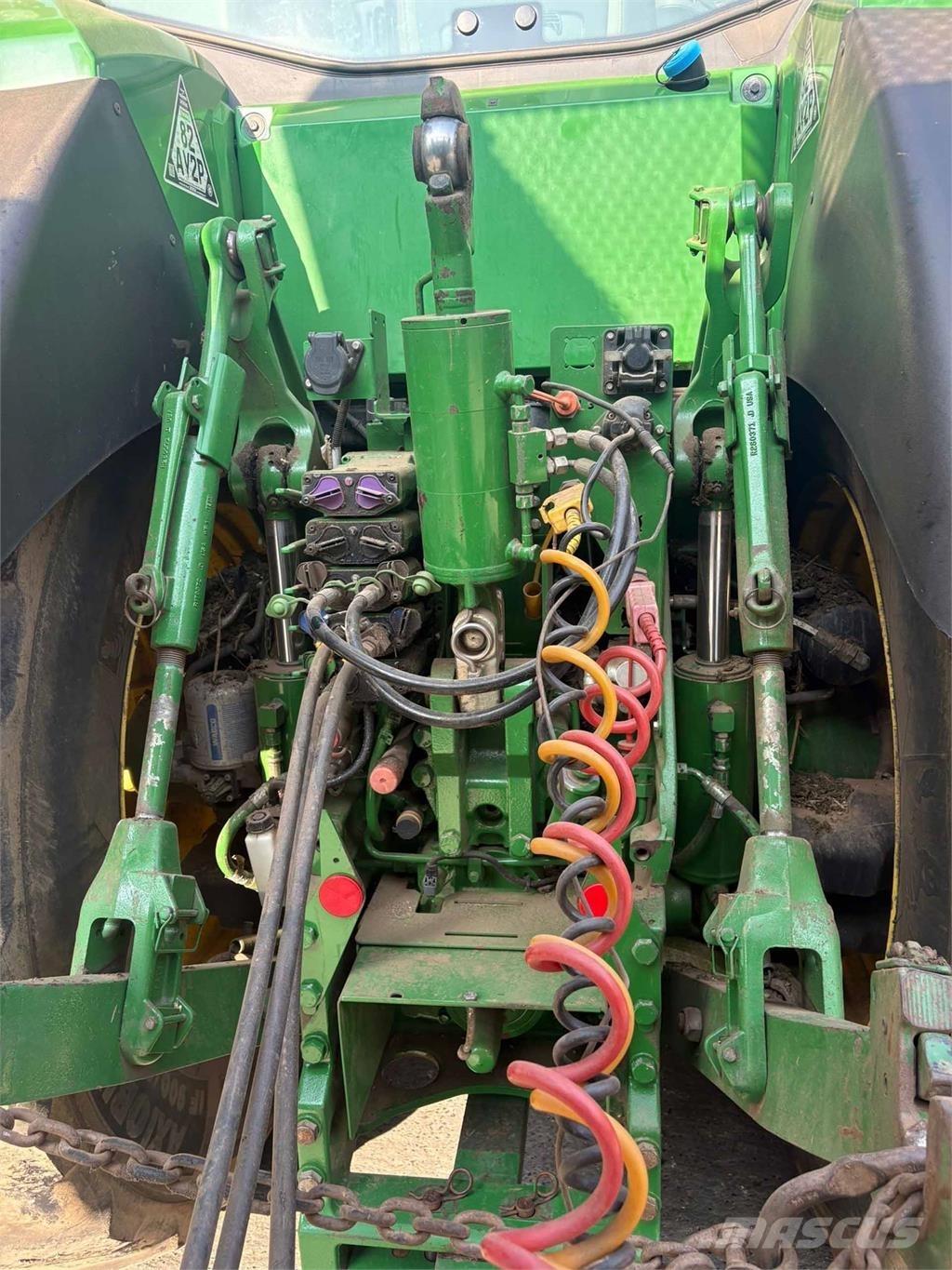 John Deere 8R 370 Traktorji