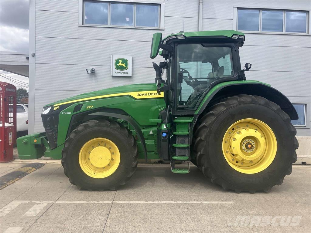 John Deere 8R 370 Traktorji