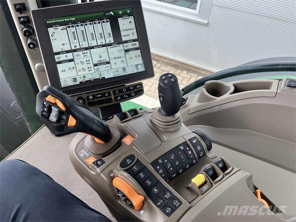 John Deere 8R 370 Traktorji