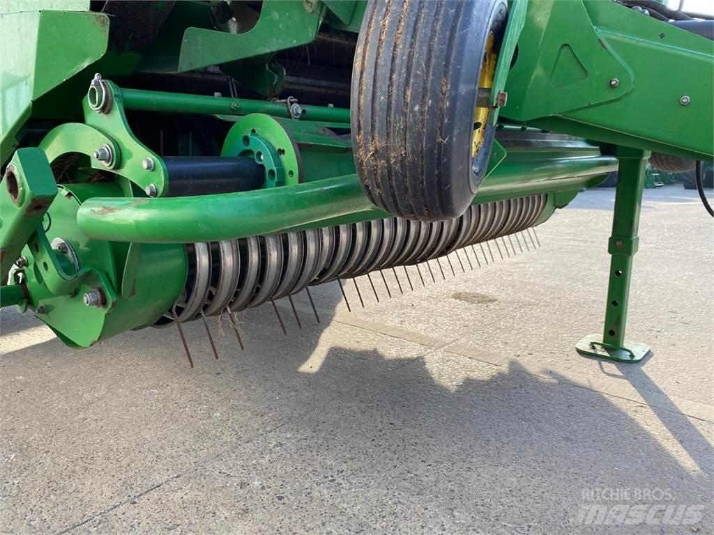 John Deere 960 Balirke (kvadratne bale)