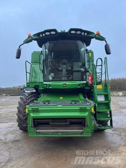 John Deere T670 Kombajni