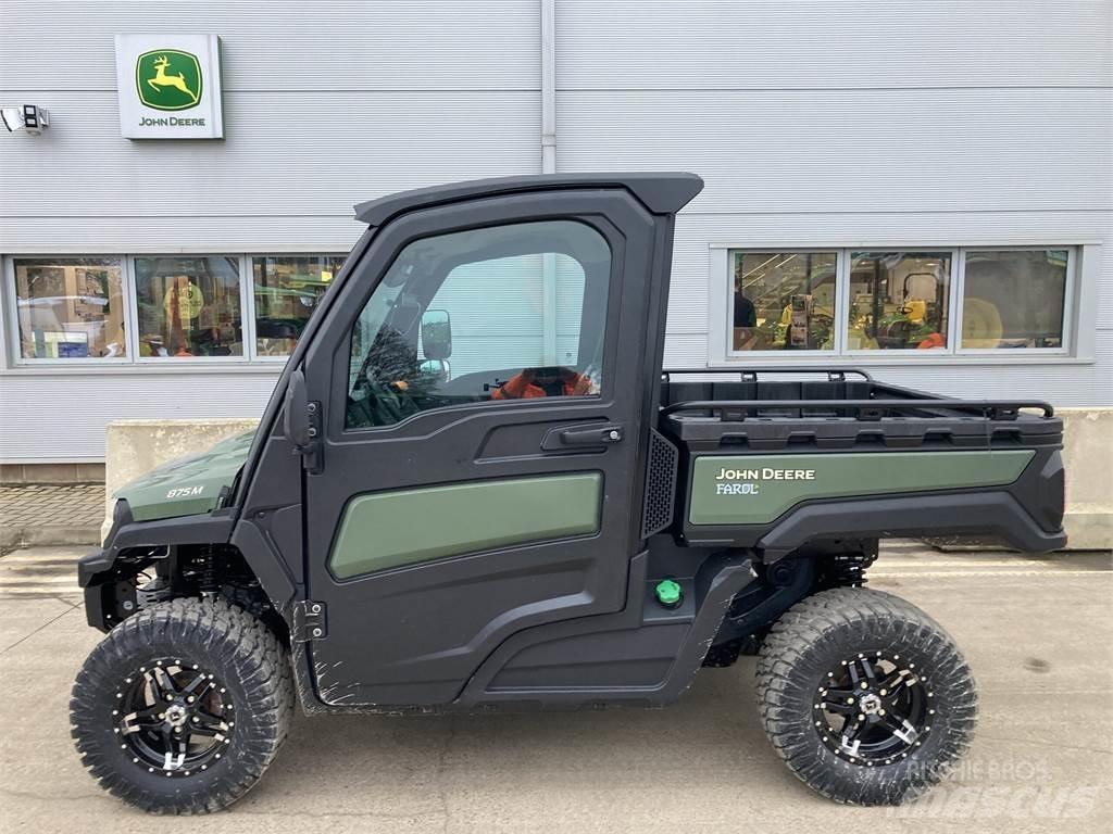 John Deere XUV875M Pomožni stroji
