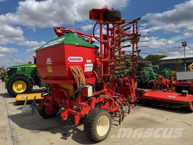 Maschio Primavera Sejalnice