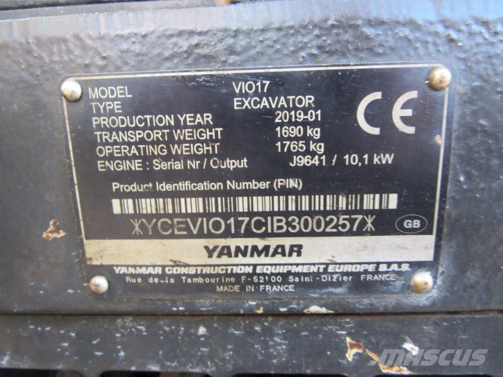 Yanmar ViO17 Bagri goseničarji