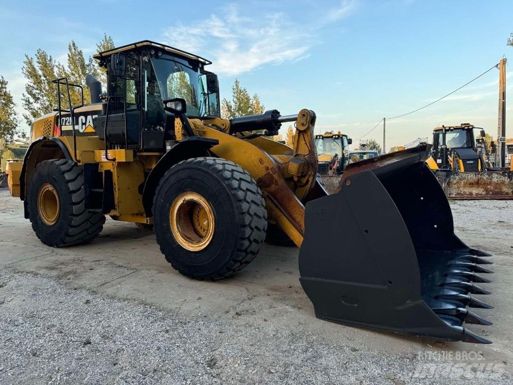 CAT 972 M Kolesni nakladalci