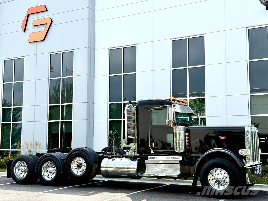 Peterbilt 389 Vlačilci
