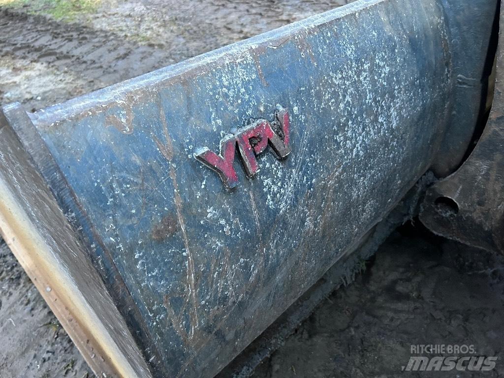 Volvo BM L 120 Kolesni nakladalci