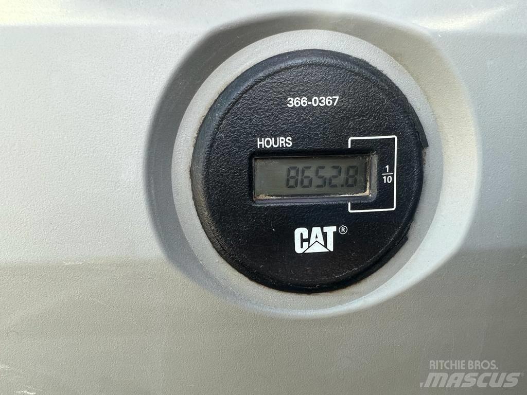 CAT 323 EL Bagri goseničarji
