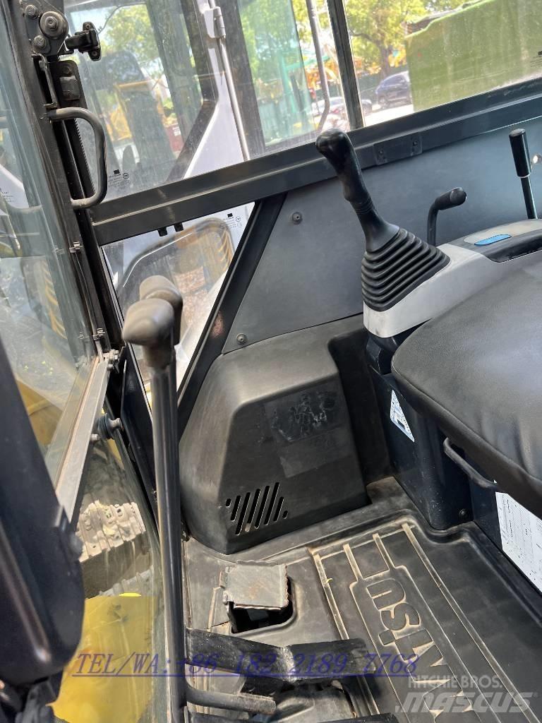 Komatsu PC 35 MR-3 Mini bagri <7t