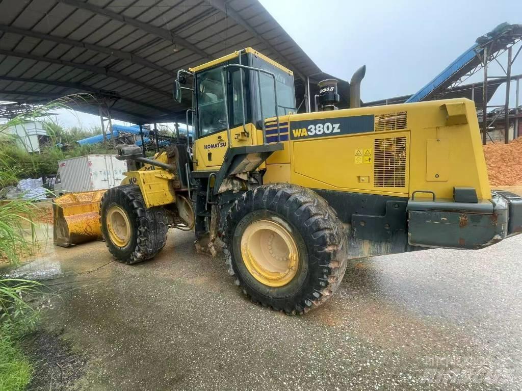Komatsu WA 380-6 Kolesni nakladalci
